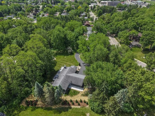 810 Rosemary Lane, Baraboo, WI 53913