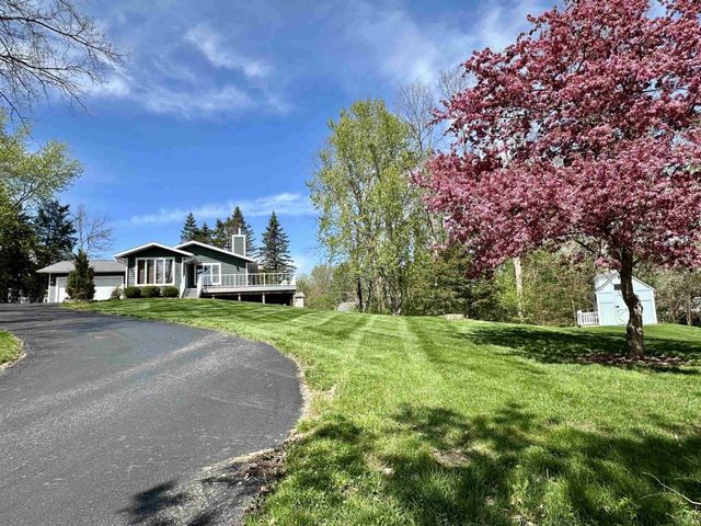 810 Rosemary Lane, Baraboo, WI 53913
