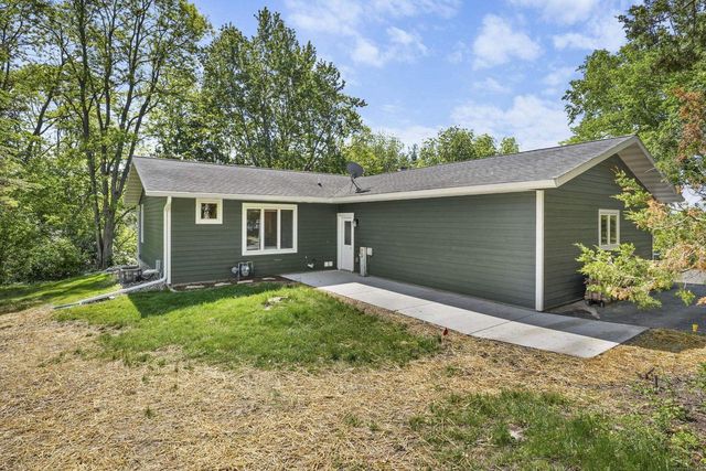 810 Rosemary Lane, Baraboo, WI 53913