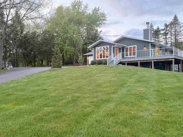 810 Rosemary Lane, Baraboo, WI 53913