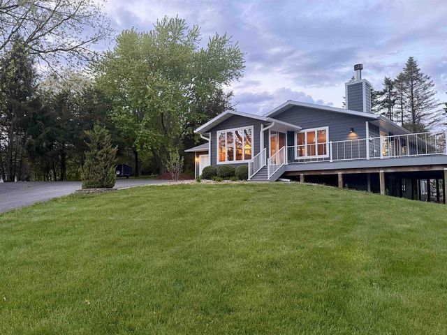 810 Rosemary Lane, Baraboo, WI 53913