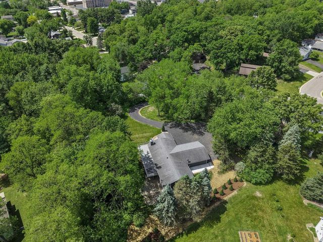 810 Rosemary Lane, Baraboo, WI 53913