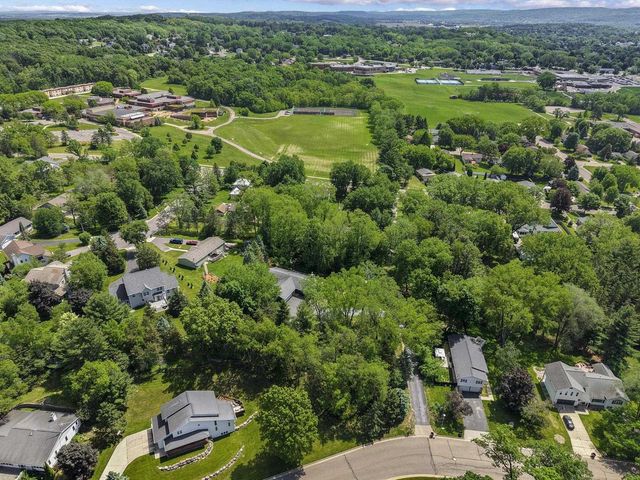 810 Rosemary Lane, Baraboo, WI 53913