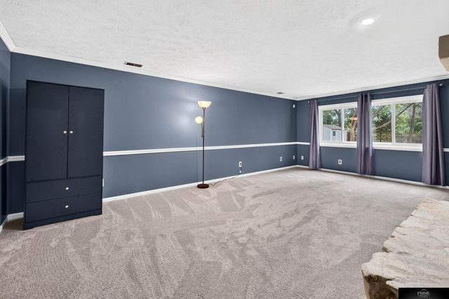 20925 Roundup Road, Elkhorn, NE 68022