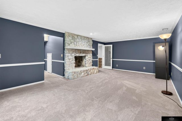 20925 Roundup Road, Elkhorn, NE 68022