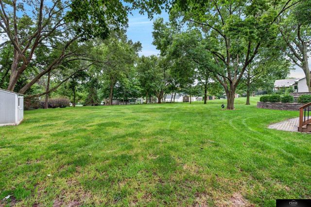 20925 Roundup Road, Elkhorn, NE 68022