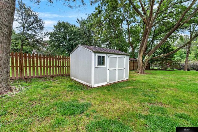 20925 Roundup Road, Elkhorn, NE 68022