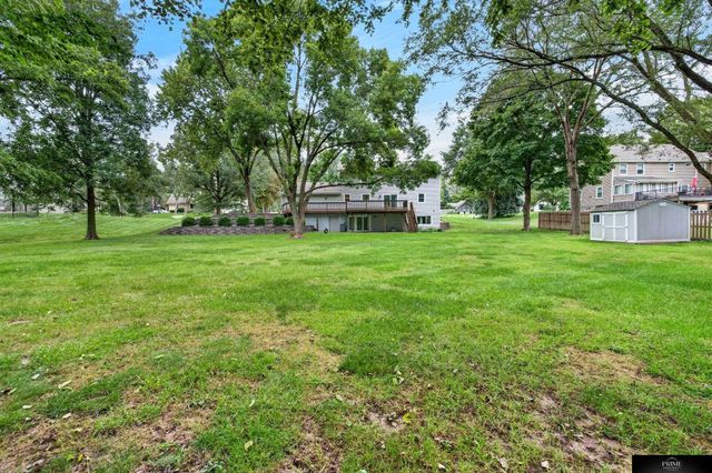 20925 Roundup Road, Elkhorn, NE 68022
