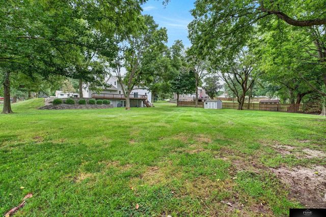 20925 Roundup Road, Elkhorn, NE 68022