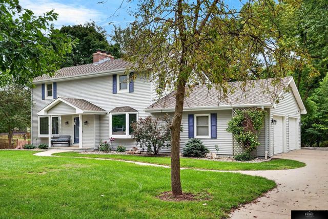 20925 Roundup Road, Elkhorn, NE 68022