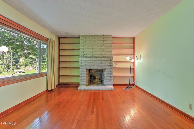 3060 Shipley Street, Kingsport, TN 37664