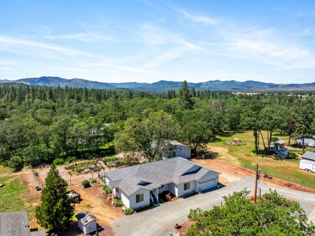 3151 Camp Joy Road, Grants Pass, OR 97526