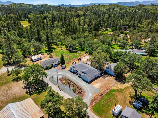 3151 Camp Joy Road, Grants Pass, OR 97526