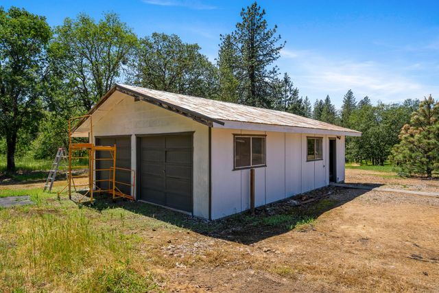 3151 Camp Joy Road, Grants Pass, OR 97526