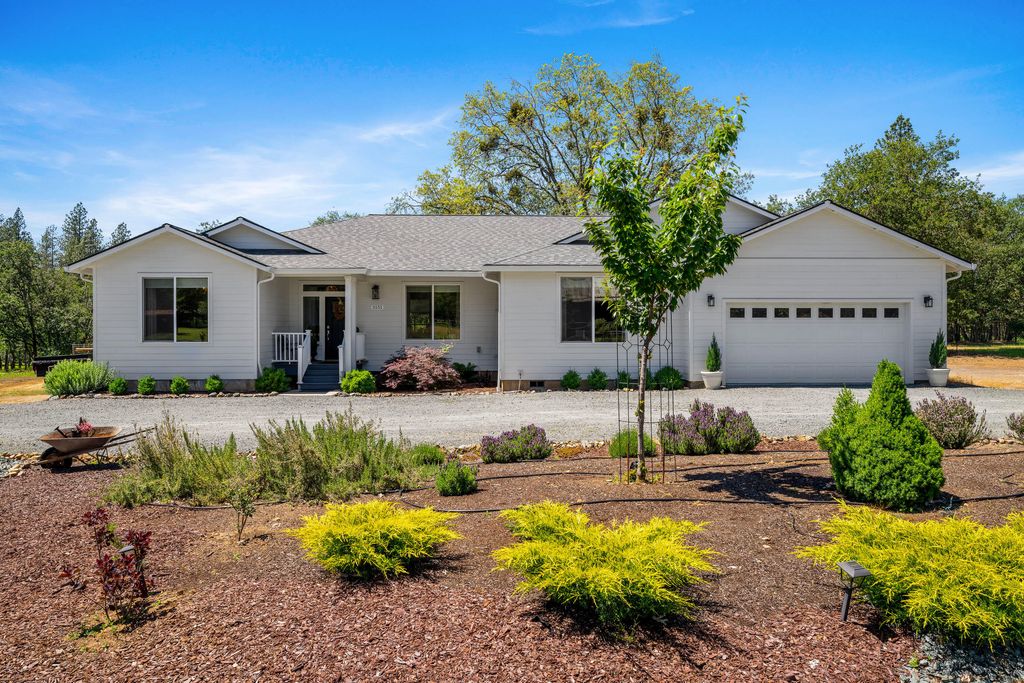 3151 Camp Joy Road, Grants Pass, OR 97526