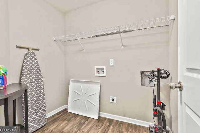 77 Lakeshore Parkway, Newnan, GA 30263