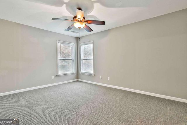 77 Lakeshore Parkway, Newnan, GA 30263