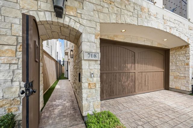 708 Asbury Street, Houston, TX 77007