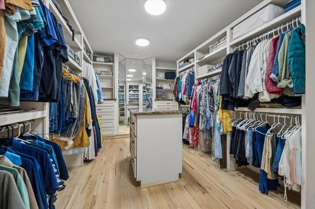 708 Asbury Street, Houston, TX 77007