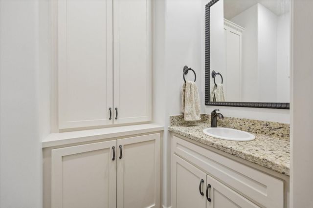 708 Asbury Street, Houston, TX 77007