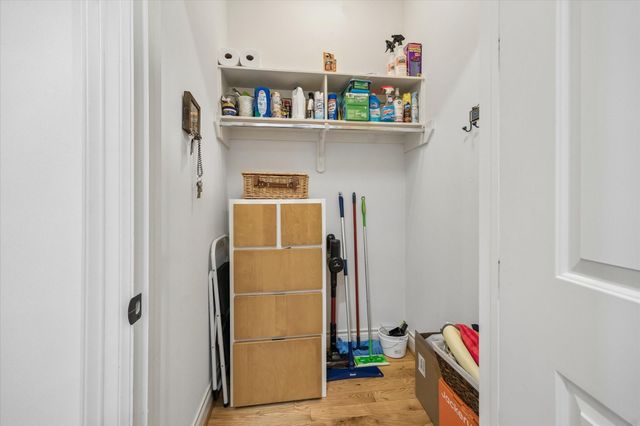 708 Asbury Street, Houston, TX 77007