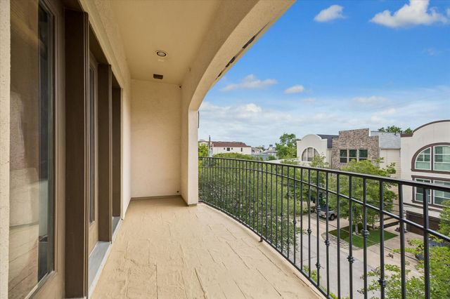 708 Asbury Street, Houston, TX 77007