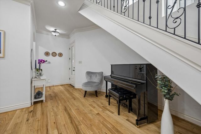 708 Asbury Street, Houston, TX 77007