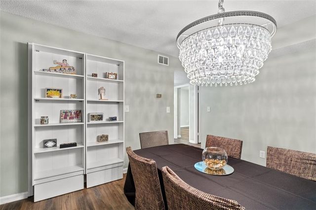 6851 Roswell Road H18, Atlanta, GA 30328