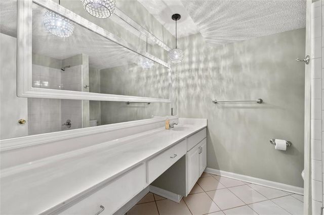 6851 Roswell Road H18, Atlanta, GA 30328