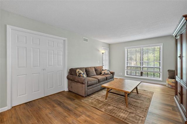 6851 Roswell Road H18, Atlanta, GA 30328