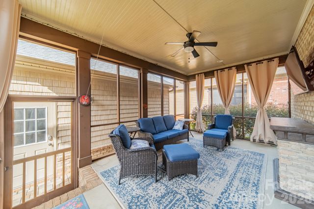 1004 Belmont Village Drive, Belmont, NC 28012