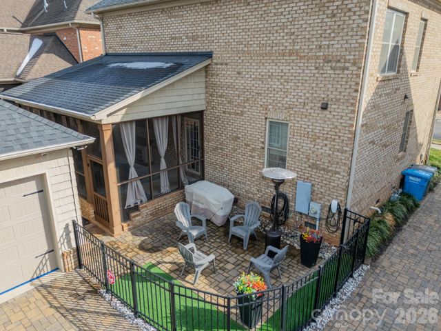 1004 Belmont Village Drive, Belmont, NC 28012