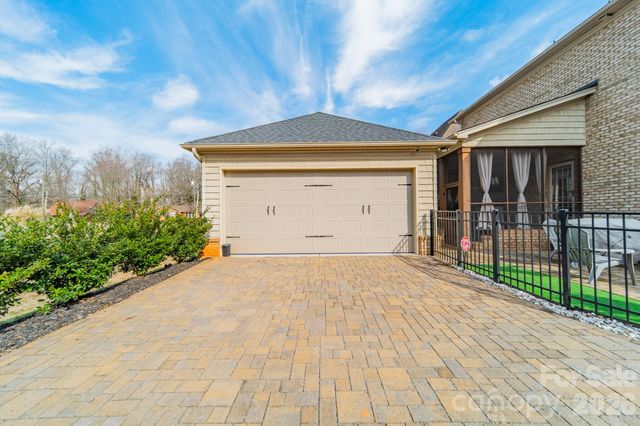 1004 Belmont Village Drive, Belmont, NC 28012