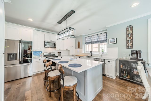 1004 Belmont Village Drive, Belmont, NC 28012