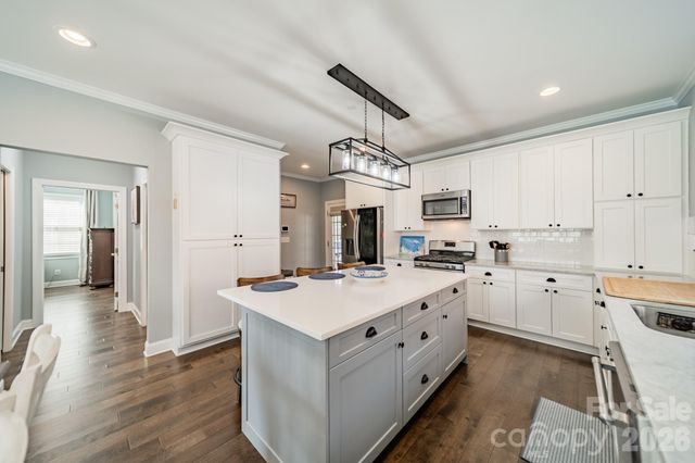 1004 Belmont Village Drive, Belmont, NC 28012