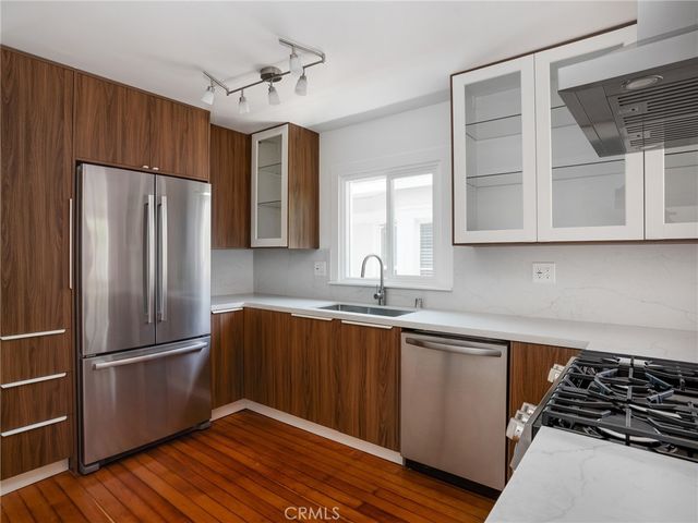 58 Ozone Ave, Venice, CA 90291