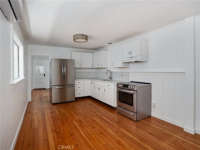58 Ozone Ave, Venice, CA 90291