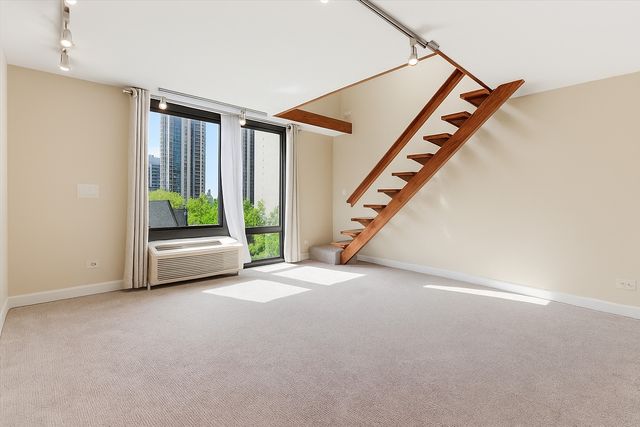 1221 N Dearborn Street 602N, Chicago, IL 60610