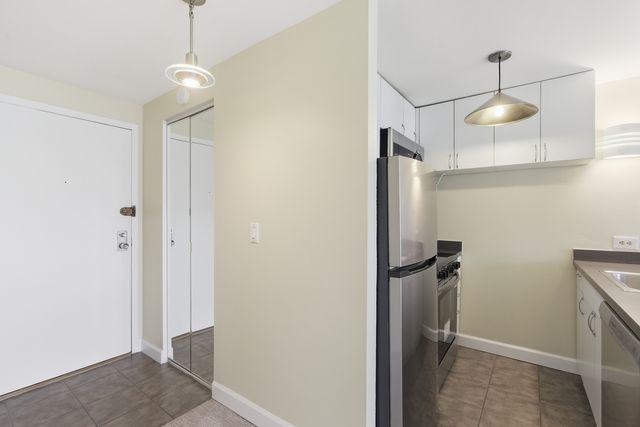 1221 N Dearborn Street 602N, Chicago, IL 60610