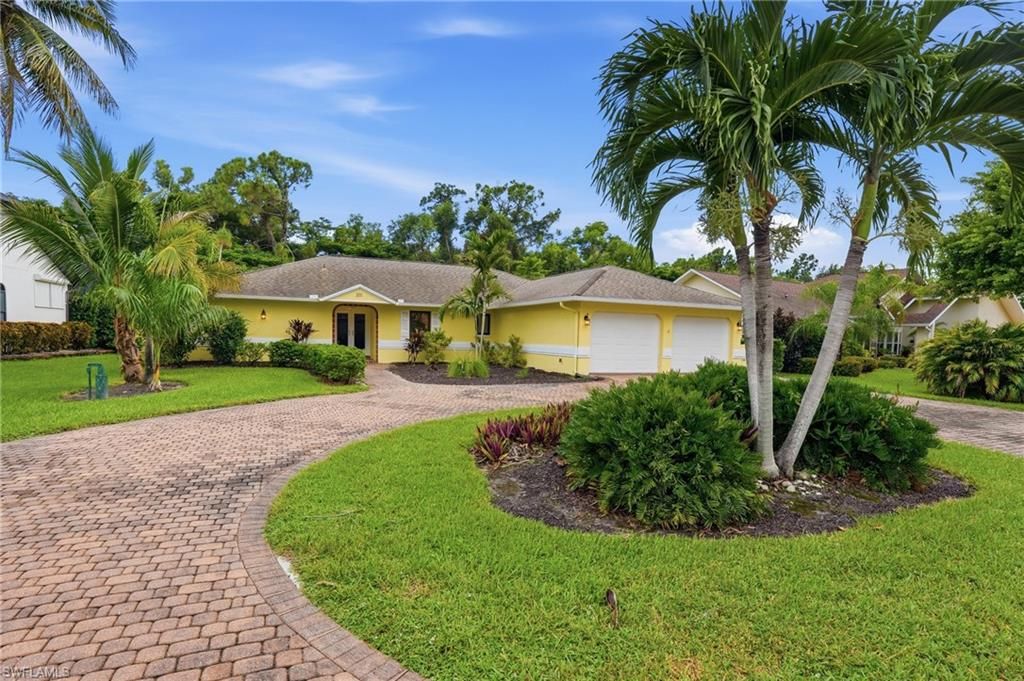 201 Palmetto Dunes CIR, NAPLES, FL 34113 — photo 2