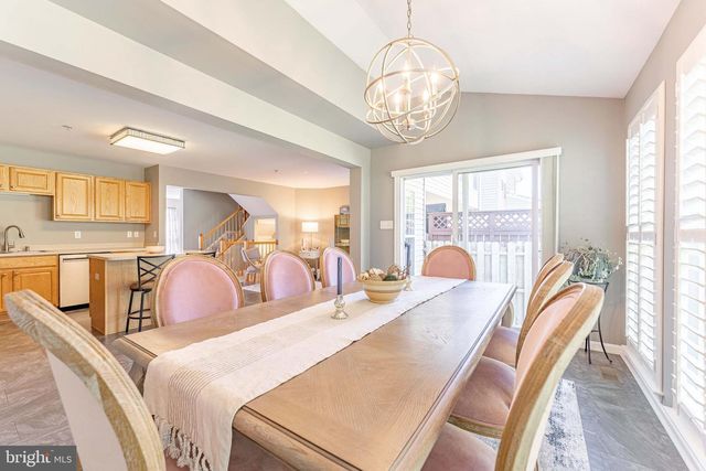 27 CREEKSIDE DR, Pottstown, PA 19464