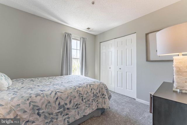 27 CREEKSIDE DR, Pottstown, PA 19464
