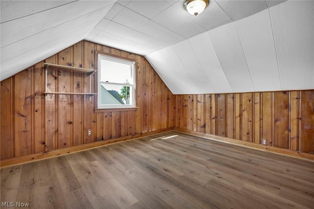 424 E 308th Street, Willowick, OH 44095