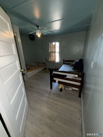 10 East Pearl Street, Torrington, CT 06790