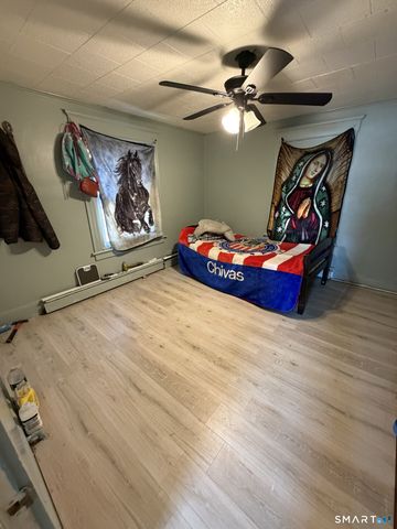 10 East Pearl Street, Torrington, CT 06790