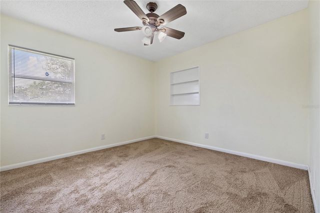 5225 PEACH AVENUE, Seffner, FL 33584