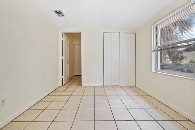 5225 PEACH AVENUE, Seffner, FL 33584
