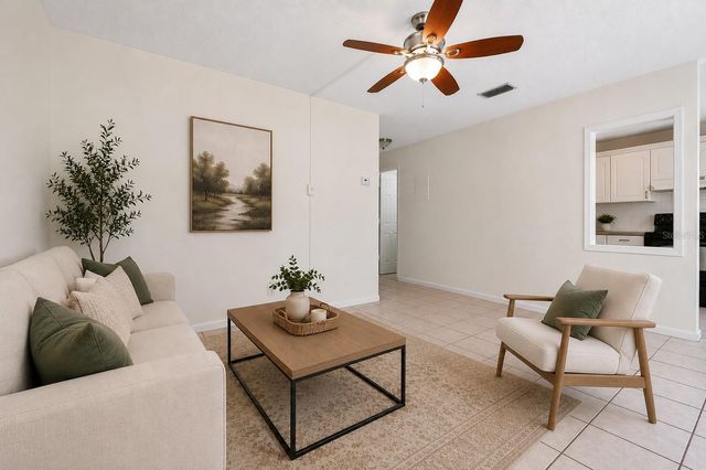 5225 PEACH AVENUE, Seffner, FL 33584