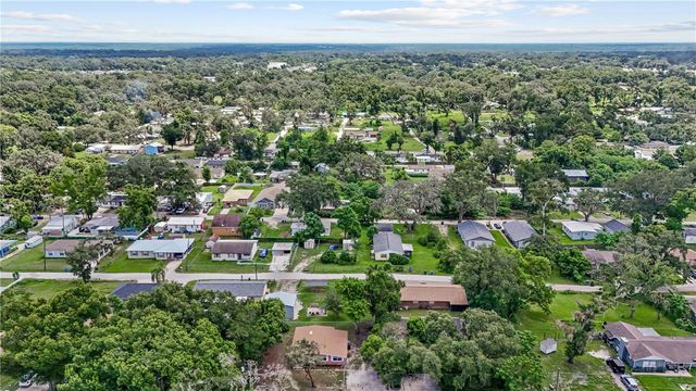 5225 PEACH AVENUE, Seffner, FL 33584