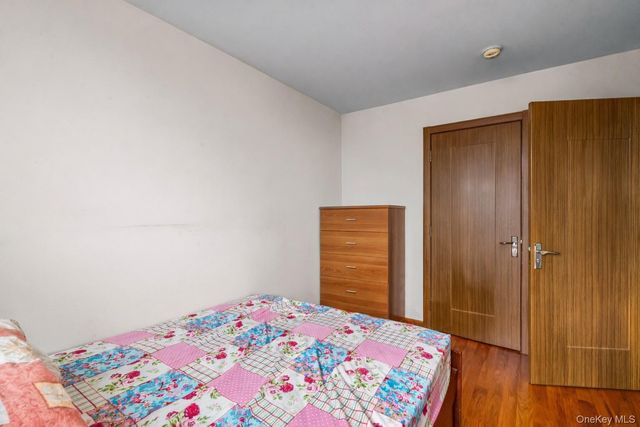 3717 111th Street 4F, Corona, NY 11368